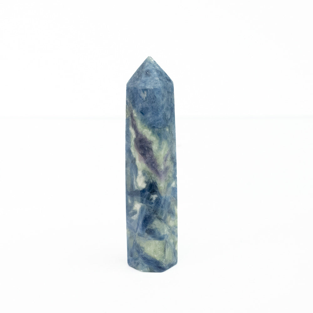 Kyanite Point