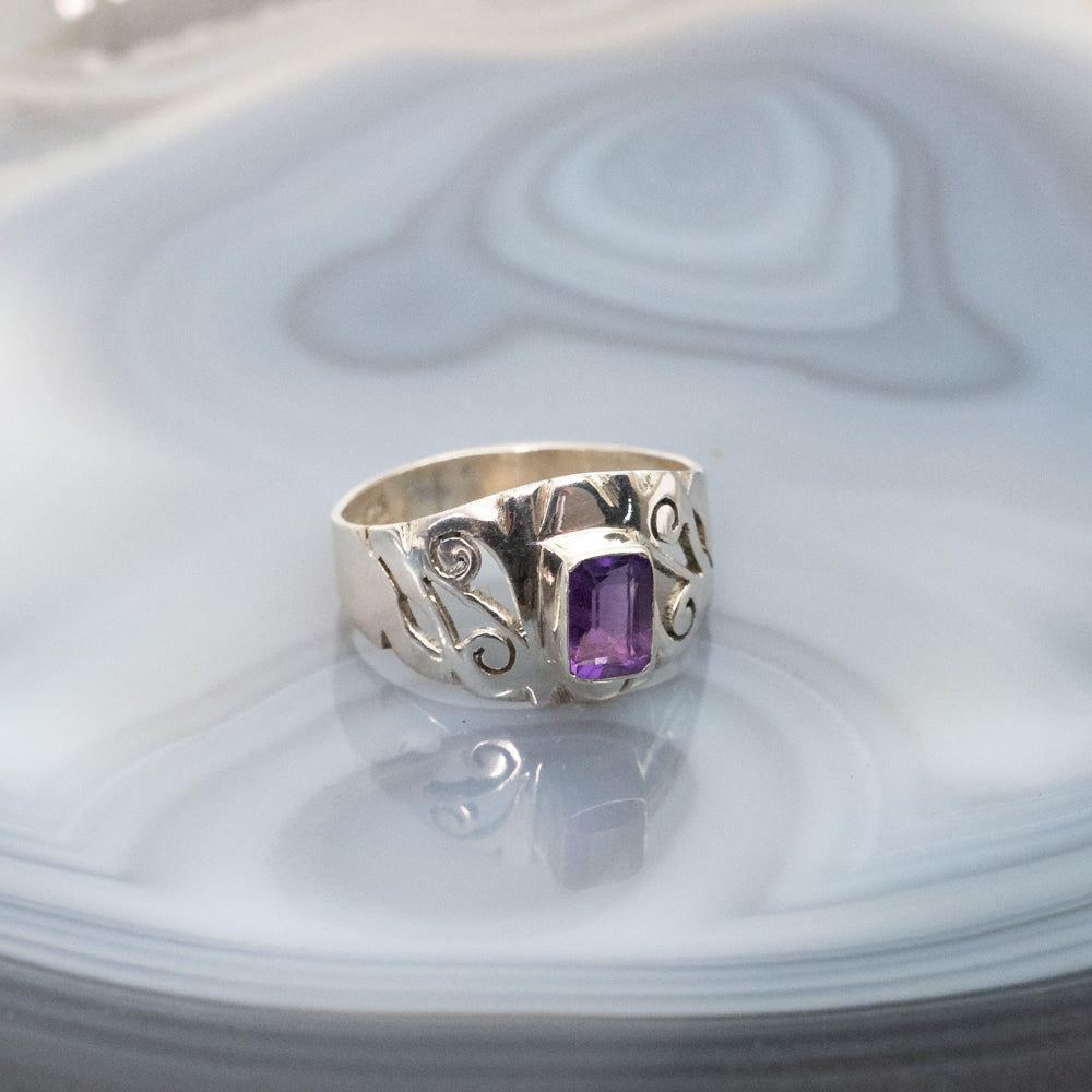 Amethyst Ring - Silver