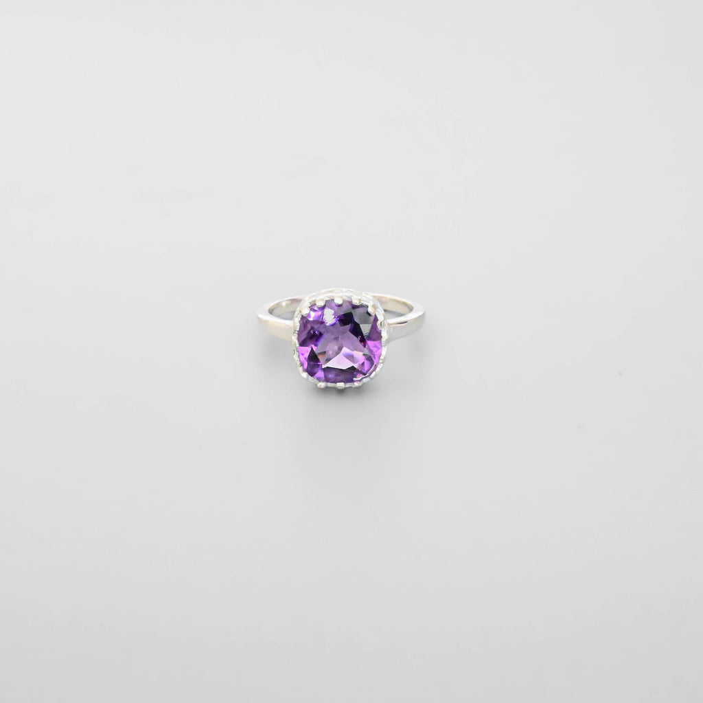 Amethyst Silver Ring