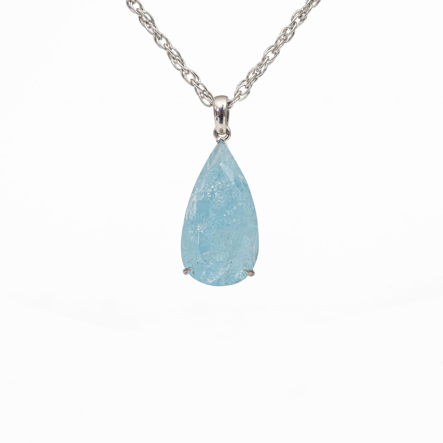 Aquamarine Silver Pendant