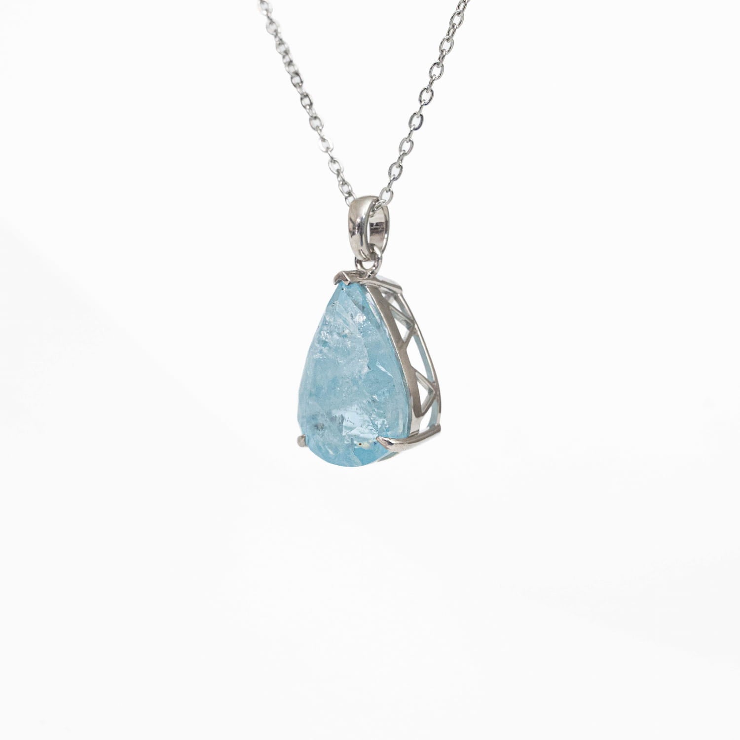 Aquamarine Silver Pendant