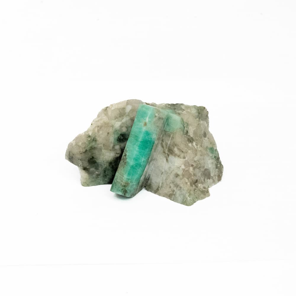 Emerald In Matrix